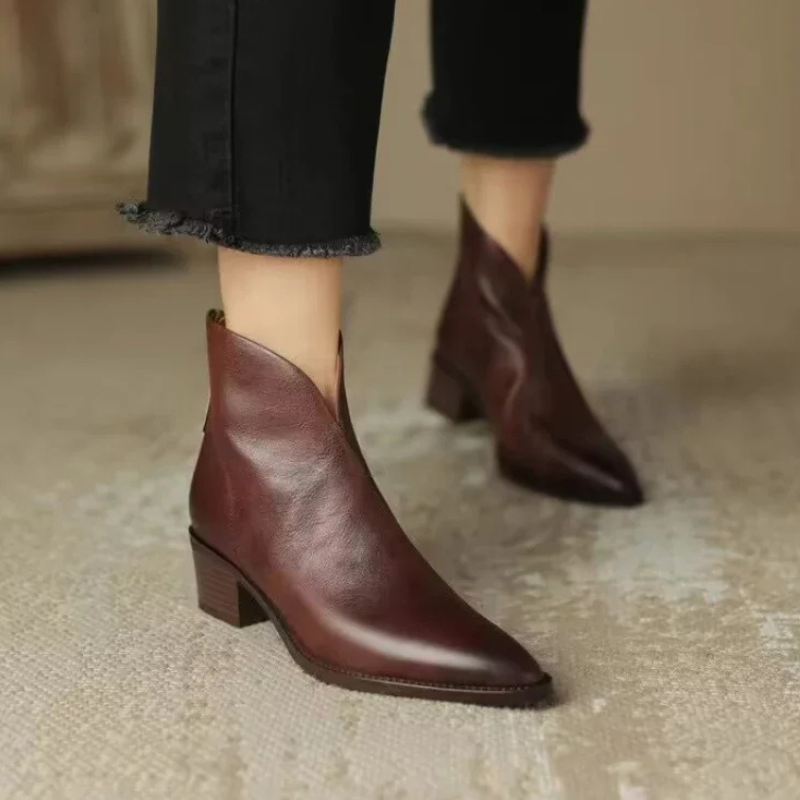 Sarah™ Classic Leather Ankle Boots