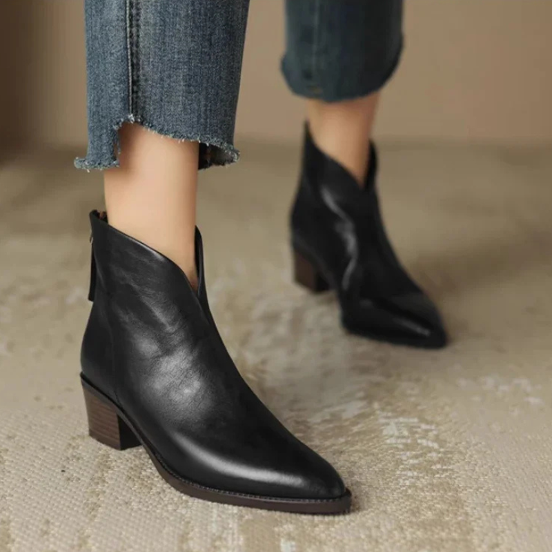 Sarah™ Classic Leather Ankle Boots