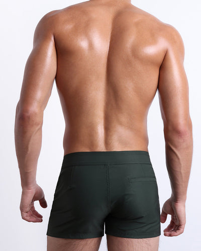 CASINO ROYALE (GREEN) - Beach Shorts