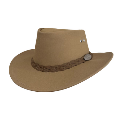 BUSHIE- Bush hat