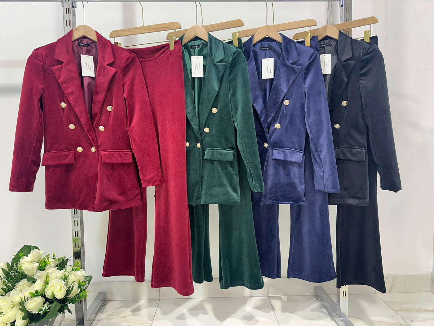 Velora - Luxe Velvet Blazer