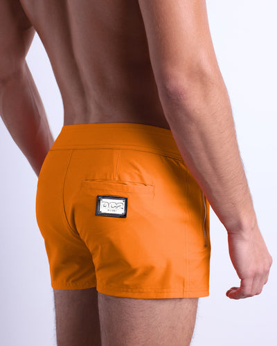 MATCH POINT ORANGE - Beach Shorts | DC2