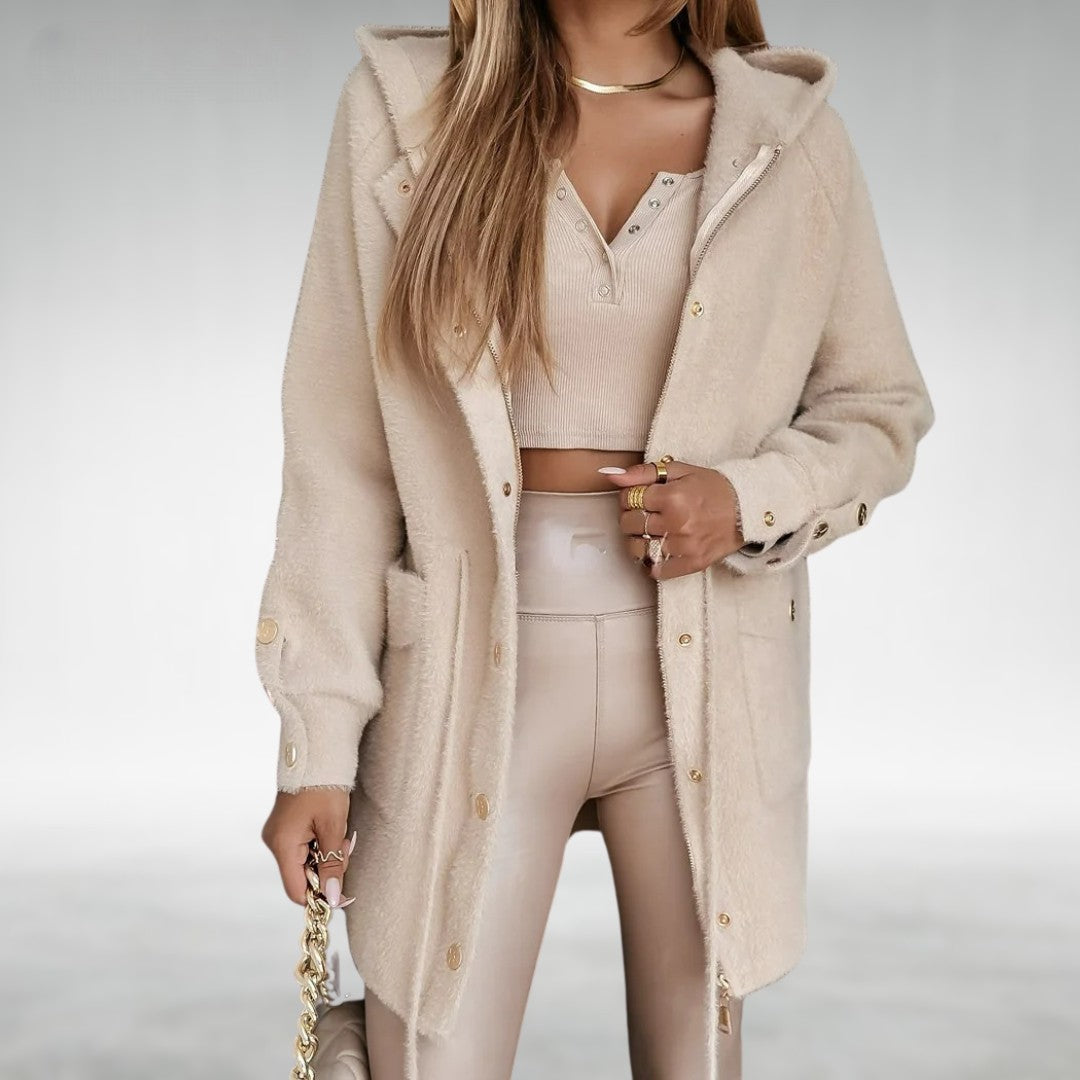 Amira - Cozy Luxe Coat