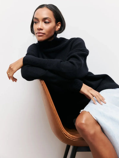 Avery - Relaxed Turtleneck Knit Sweater
