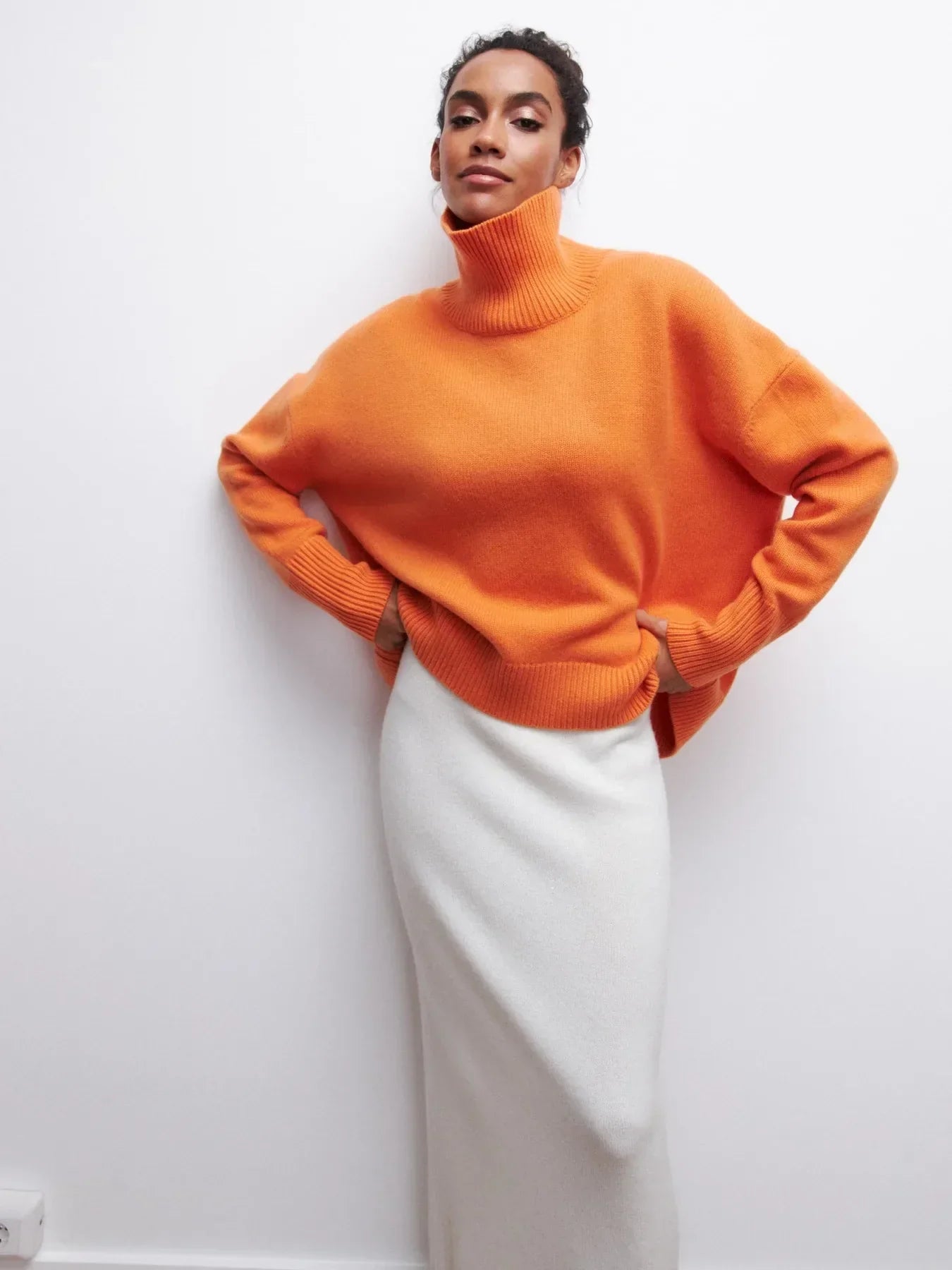 Avery - Relaxed Turtleneck Knit Sweater