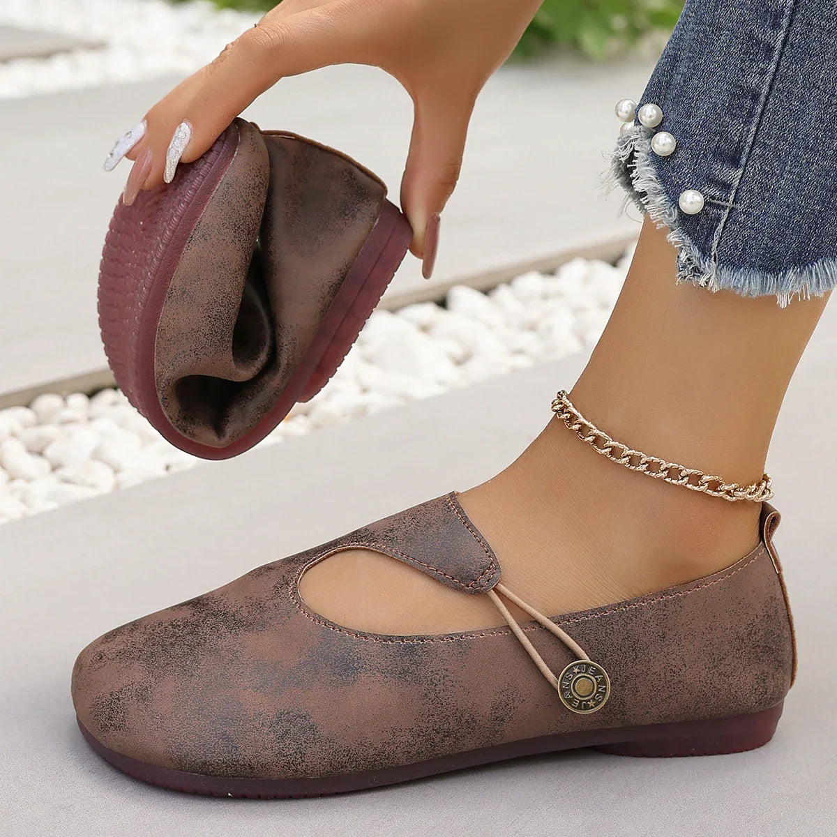 Abie - Vintage Button Flats