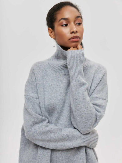 Avery - Relaxed Turtleneck Knit Sweater