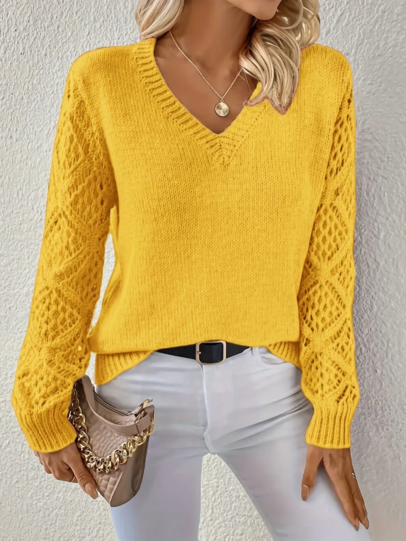 Alinta - V-Neck Knit Sweater