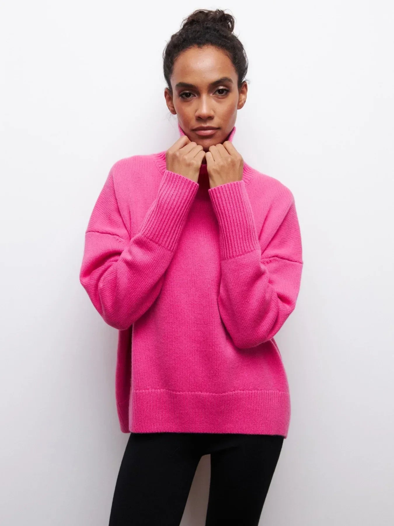 Avery - Relaxed Turtleneck Knit Sweater