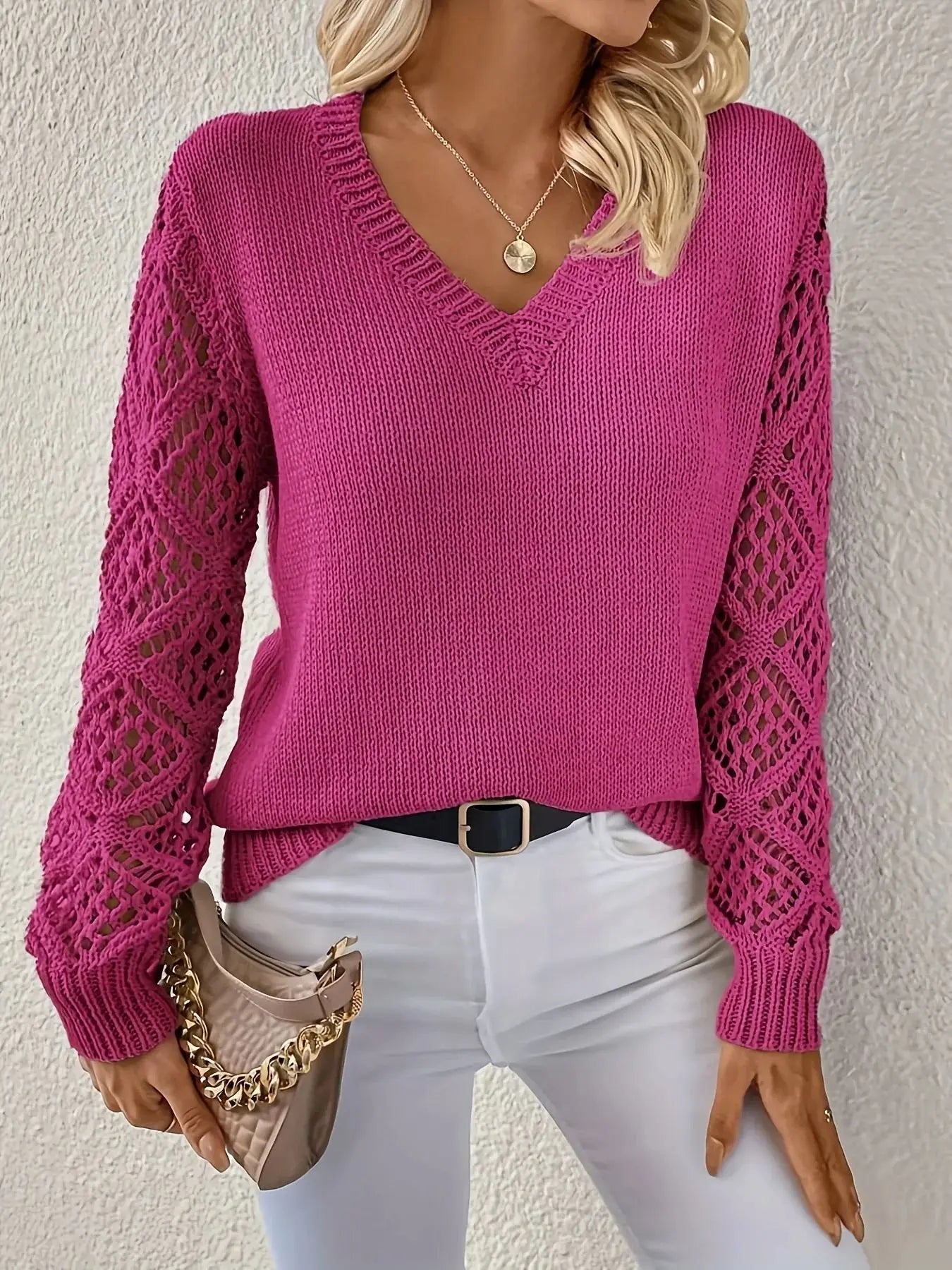 Alinta - V-Neck Knit Sweater