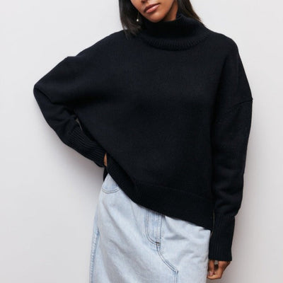 Sophie™ - Women's Turtleneck Pullover