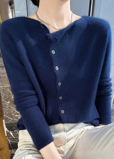 Calla - Simple Style O Neck Button Sweater