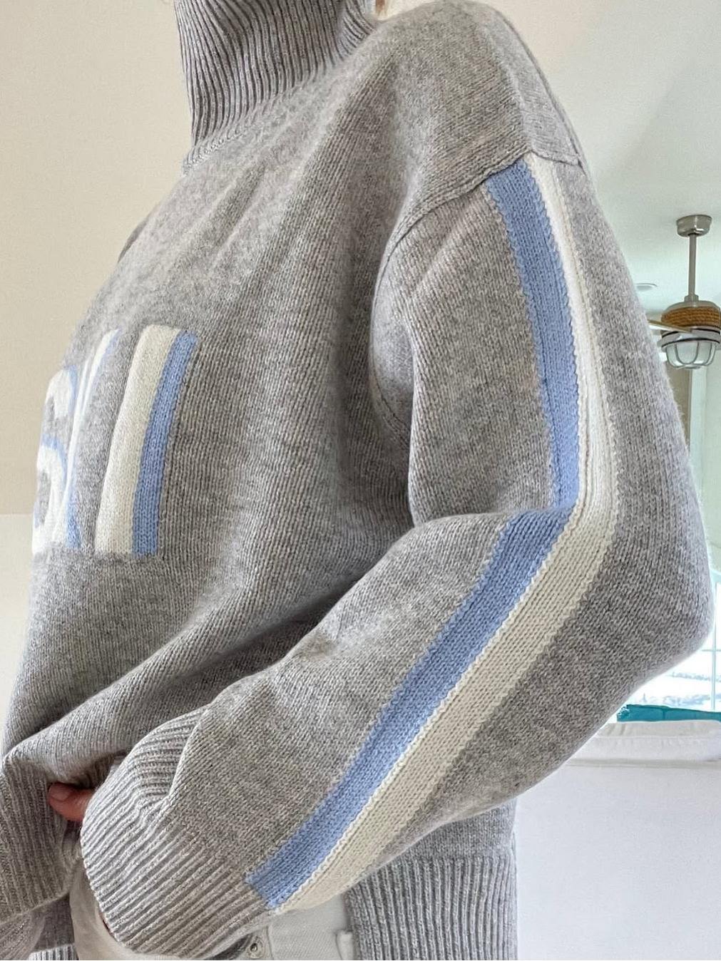 Ski - Retro Chic Turtleneck Sweater