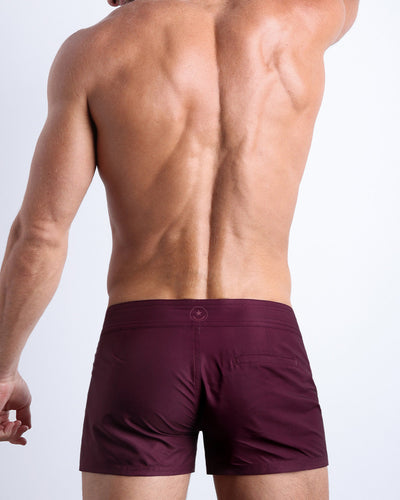 VERY BERRY - Beach Shorts