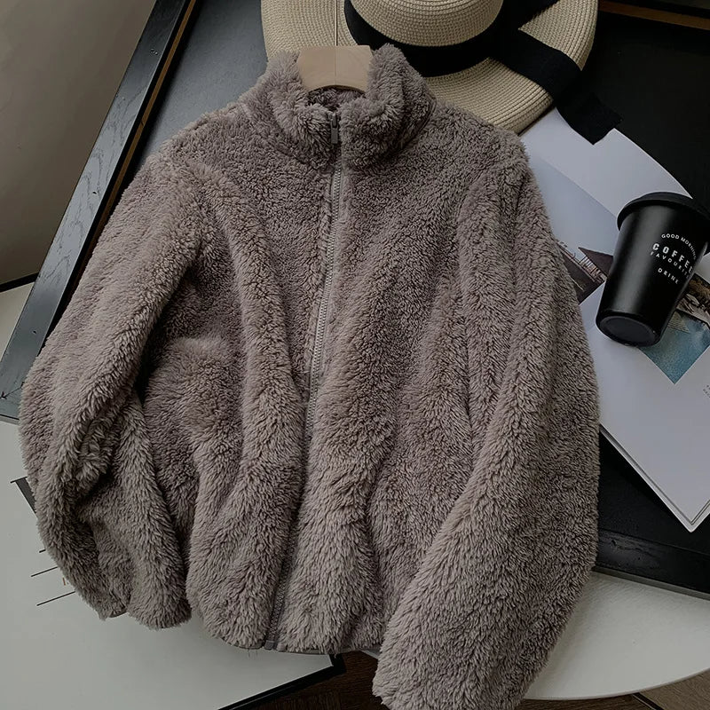 Freya - Cozy Teddy Coat With Zipper