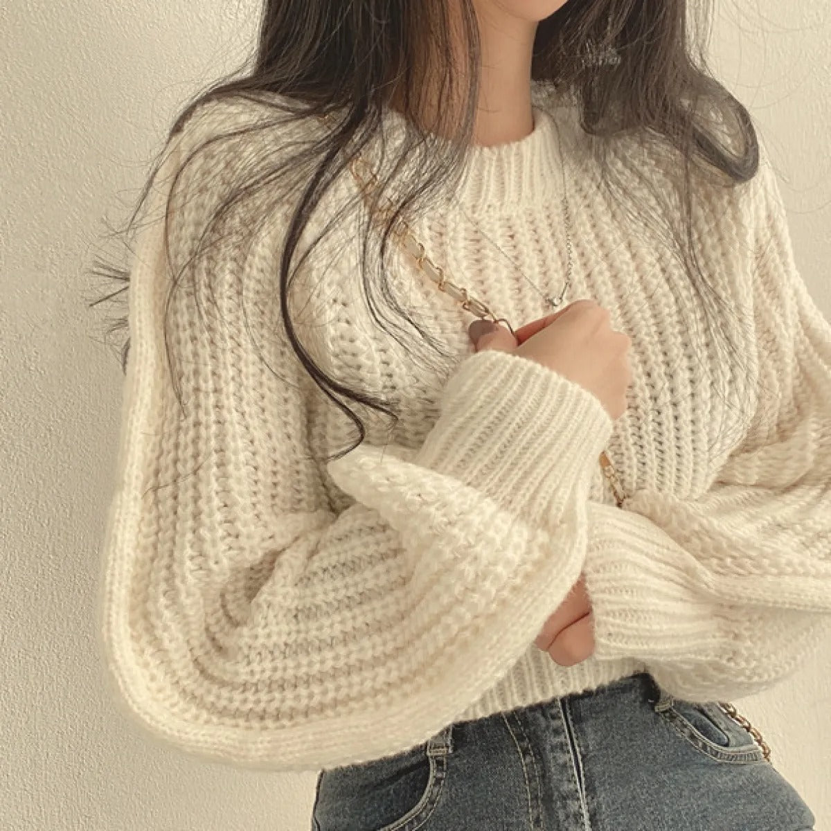 Sam - Elegant Long Sleeved Sweater