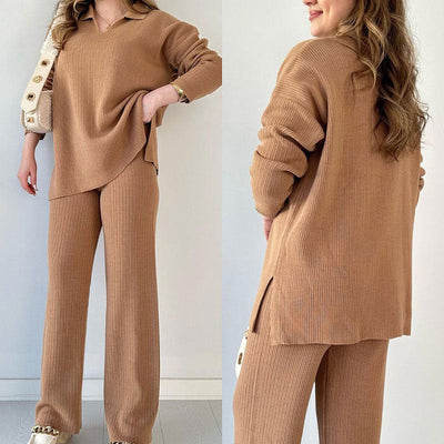 Mia - Relaxed Two-Piece Set with V-Neck and Side Slit