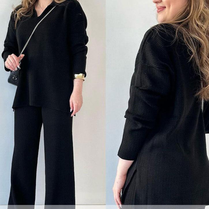 Mia - Relaxed Two-Piece Set with V-Neck and Side Slit